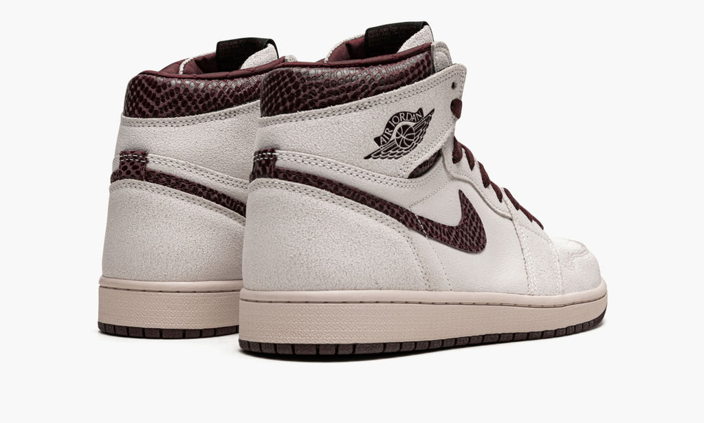 Air Jordan 1 HIGH OG "A Ma Maniere x" Sneakers