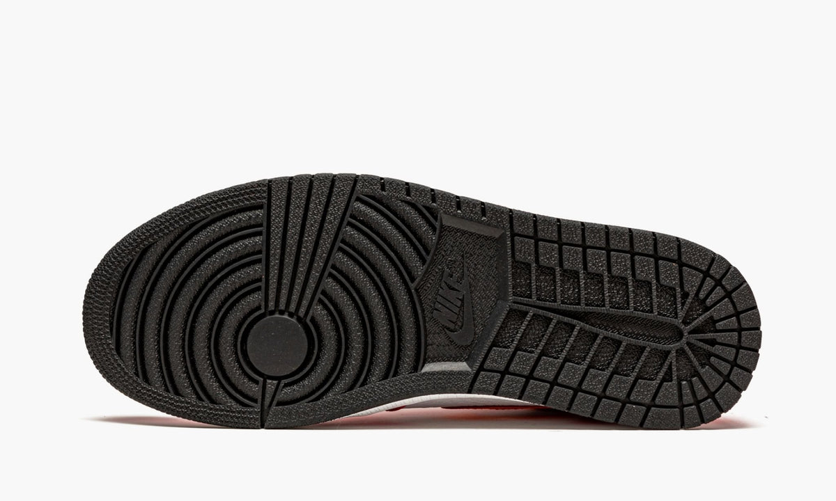 Air Jordan 1 High OG "Light Fusion Red" Sneakers