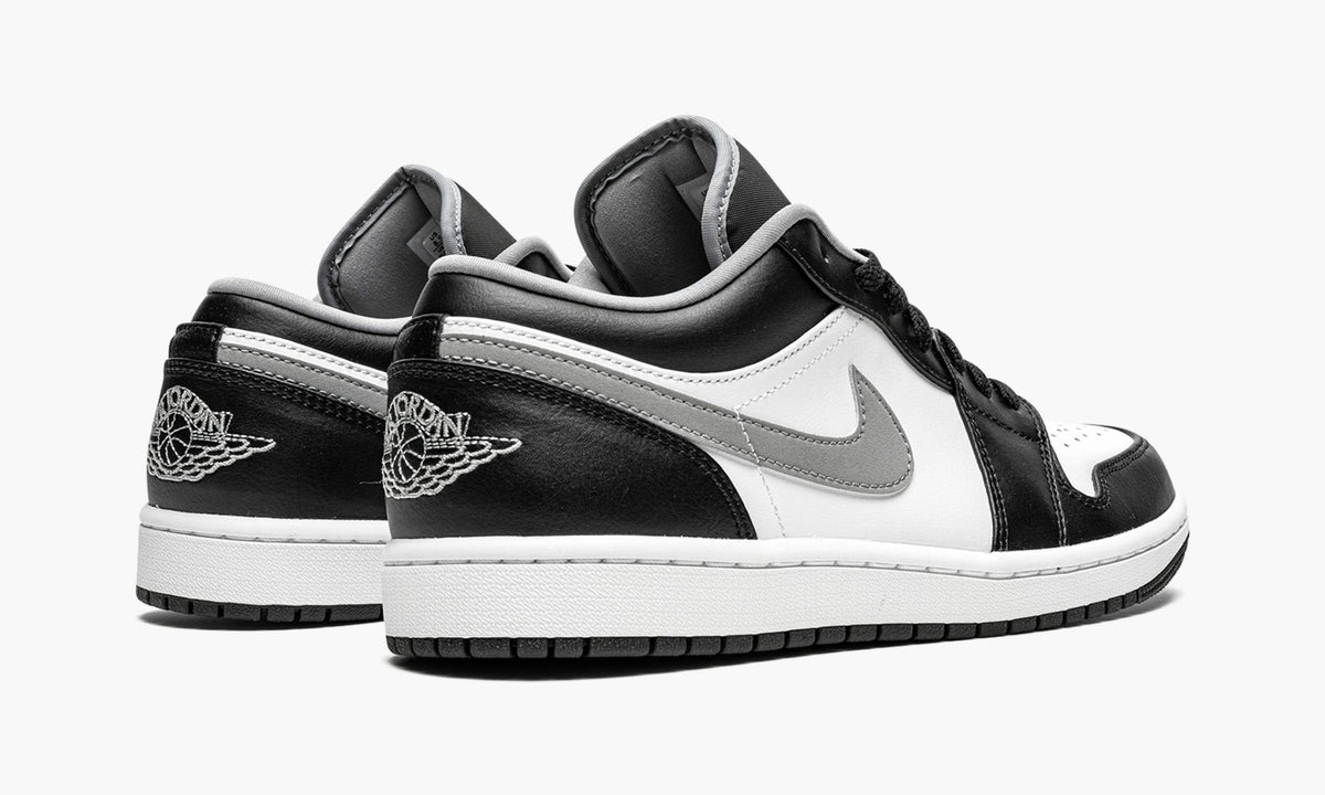 Air Jordan 1 Low "Black / Particle Grey" Sneakers