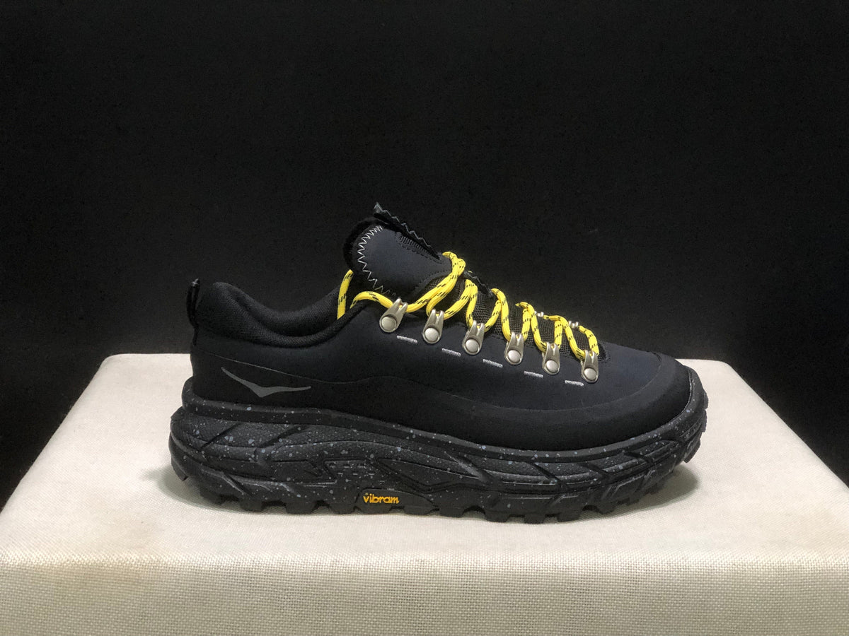 HOKA ONE ONE Tor Summit Sneakers